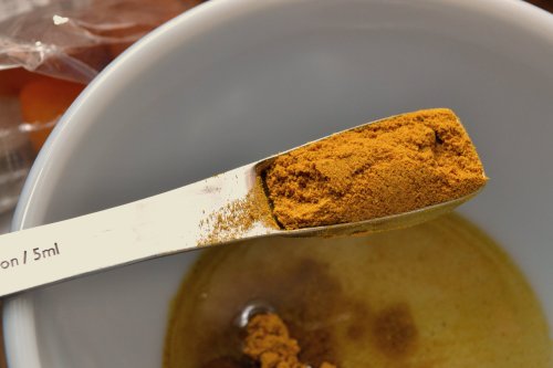 curry powder, mango dressing